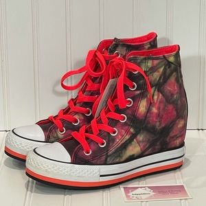 Converse Chuck Taylor Hidden Heel Wedge